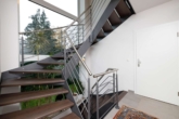 Alle guten Dinge sind 3 - Kernsaniert, Energieeffizient, Modern - Einfamilienhaus in Wellingsbüttel - Treppenhaus