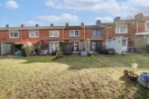 Haus Rückansicht_Geblurred - Fast wie neu und besonders energieeffizient: Einzugsbereite Doppelhaushälfte mit Feldblick!